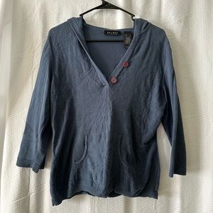 Textured sweater design-hooded